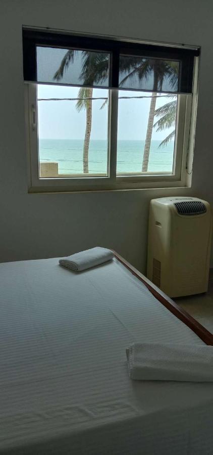 Amssler Beach Stay Kalutara Exterior foto