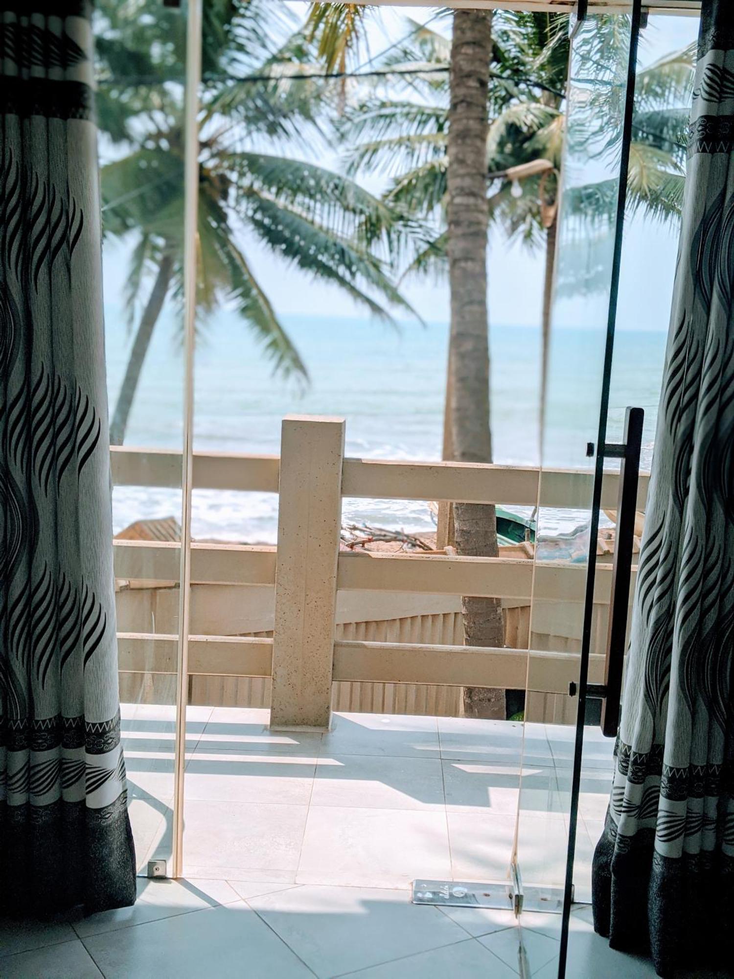 Amssler Beach Stay Kalutara Habitación foto