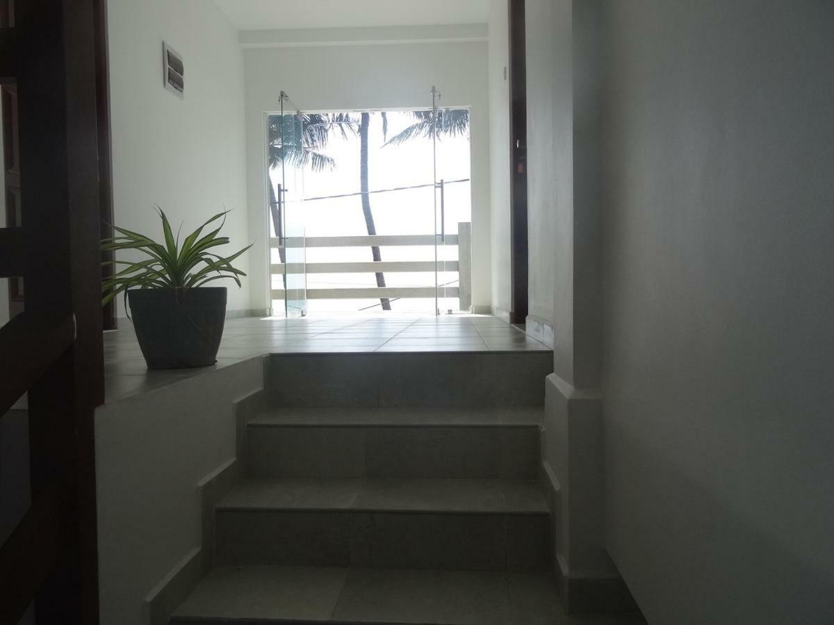 Amssler Beach Stay Kalutara Exterior foto